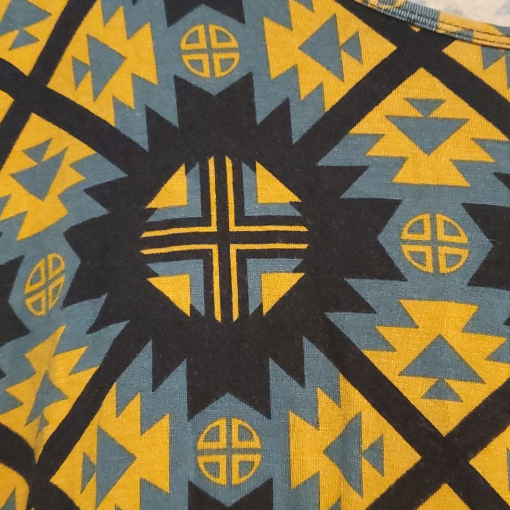 Tunic - Picture 3 of 4